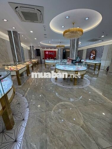 MT Võ Văn Ngân, Bình Thọ – Dt 620m²(12 × 50) – Dòng tiền 260tr/th