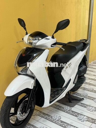 SH 150 2018 Trắng đen siêu mới 43E1-367.83