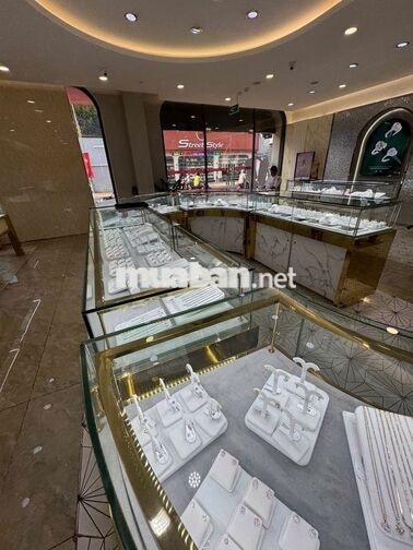 MT Võ Văn Ngân, Bình Thọ – Dt 620m²(12 × 50) – Dòng tiền 260tr/th