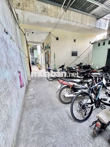Phòng trọ giá rẻ 12,5 m2 (+8 m2 gác) Tô Ký Hóc Môn