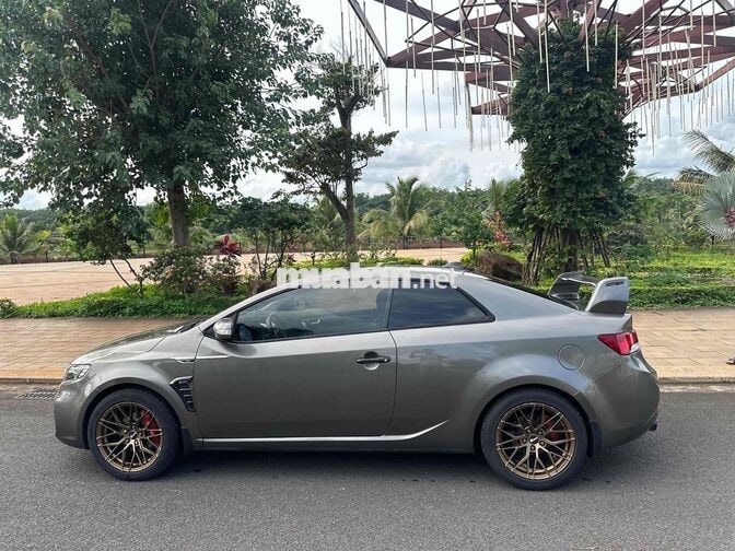 KIA Cerato Koup 2010 Tự động Xám 2 cửa