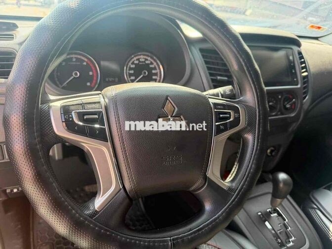 Mitsubishi Triton 2021 1 cầu Số tự động Bạc