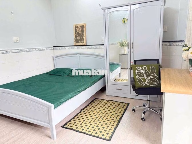 FULL NỘI THẤT NGAY TRUNG TÂM Q12 ĐI BỘ ĐH NTTU