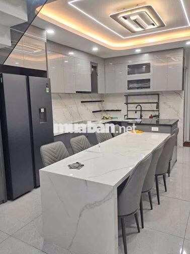 NHÀ CHO THUÊ: FULL NỘI THẤT CAO CẤP- LIÊN KHU 4-5, BHH B- BÌNH TÂN