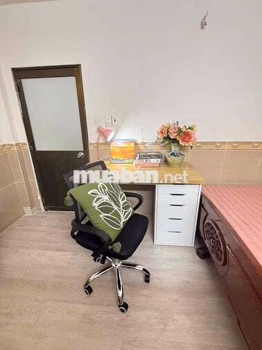 FULL NỘI THẤT NGAY TRUNG TÂM Q12 ĐI BỘ ĐH NTTU