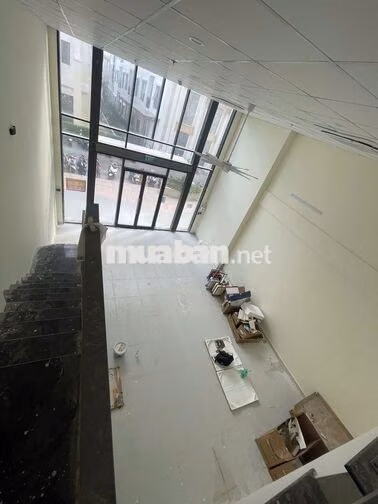 CHO THUÊ MẶT BẰNG 2 TẦNG MẶT TIỀN PANOMA