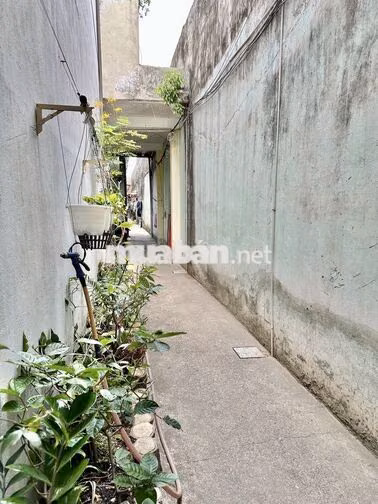 Phòng trọ giá rẻ 12,5 m2 (+8 m2 gác) Tô Ký Hóc Môn