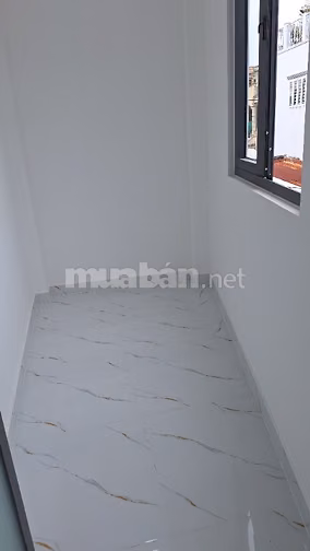 Nhà mới, Ngang 7,8m x D9m, 152/2 Bông Sao P5, Q8, 1trệt, 2 lầu, ST.