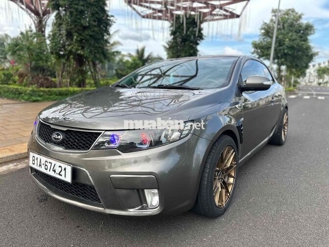 KIA Cerato Koup 2010 Tự động Xám 2 cửa