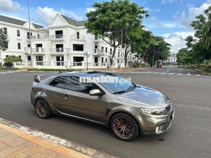 KIA Cerato Koup 2010 Tự động Xám 2 cửa