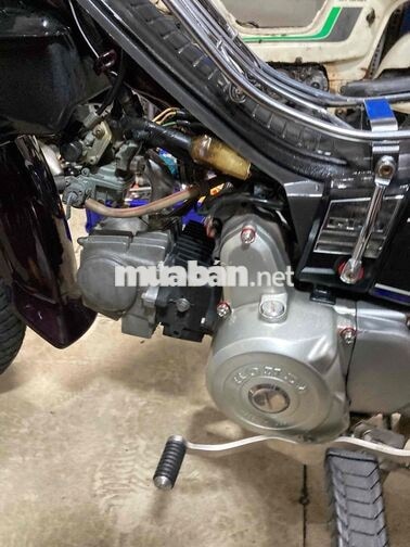 Honda Dream Thái Nâu đỏ Thái Lan