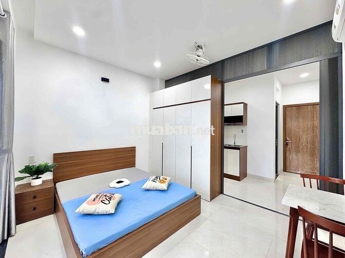 PN TÁCH BẾP BAN CÔNG FULL NỘI THẤT Y HÌNH MẶT TIỀN ĐƯỜNG NGUYỄN OANH
