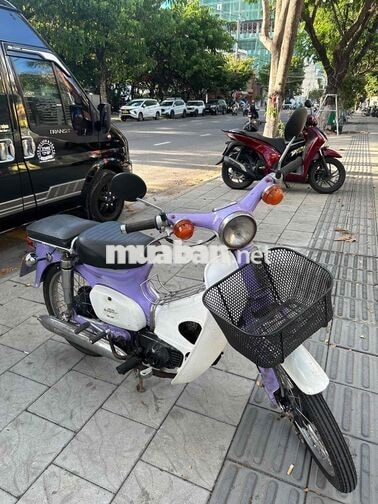 Honda Cub 50cc Cánh Én 1980.