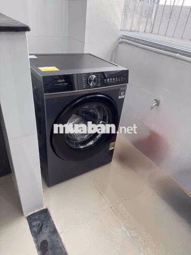 bán chung cư lầu 4,ngay mặt tiền đường Nguyễn Tri Phương
