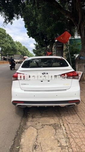 Kia Cerato 2017 1.6 Full Option Trắng