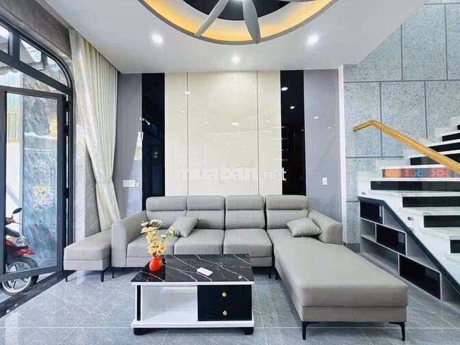 Bán Nhà Lầu - Thổ Cư -Ngay Cây Xăng 26 - KP9 P.Tân Phong-Giá: 3 ty 680