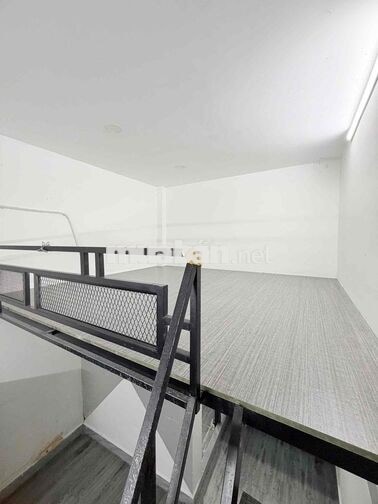 PHÒNG DUPLEX MÁY LẠNH - NGAY TRỆT - THÍCH QUẢNG ĐỨC