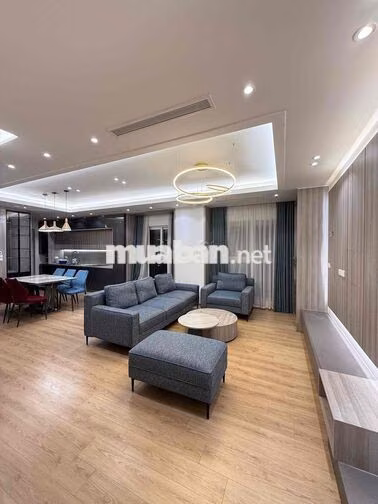 Chính chủ cho thuê căn LÔ GÓC - 3PN - 126m2 Chung cư Vườn Đào, Tây Hồ.