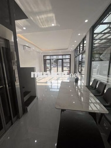 CHO THUÊ NHÀ LIỀN KỀ OCEAN PARK 3, 84M², 5 TẦNG THANG MÁY, MỚI TINH