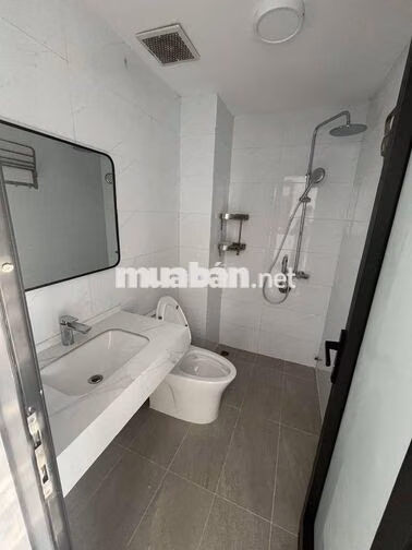 CHO THUÊ NHÀ LIỀN KỀ OCEAN PARK 3, 84M², 5 TẦNG THANG MÁY, MỚI TINH