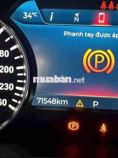 VinFast Lux SA2.0 Base 2019 Đỏ 71.600km