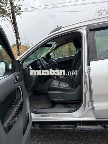 Ford Ranger Wildtrak Bạc Tự động