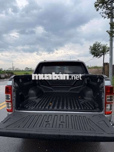 Ford Ranger Wildtrak Bạc Tự động
