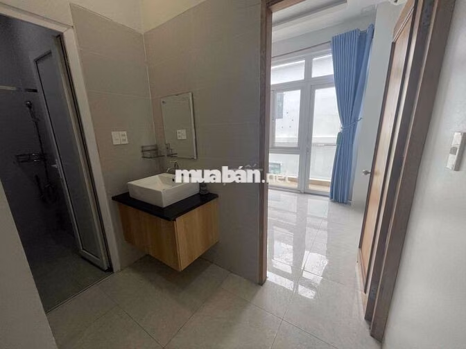 Nhà Mặt Tiền Hẻm Xe Hơi Ngay ĐHT 32