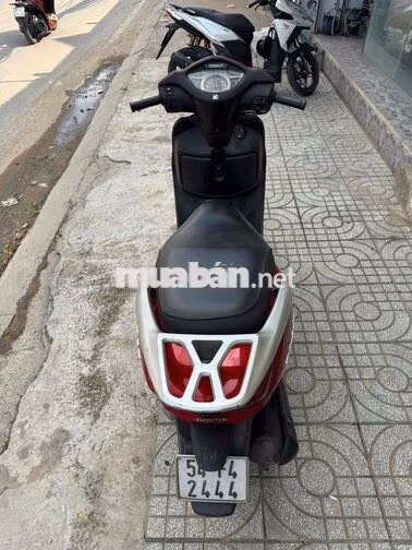 Honda Lead FI 2010 màu Đỏ