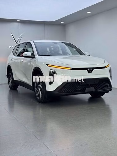 Limo Green 2026 Đủ Màu Giao Ngay