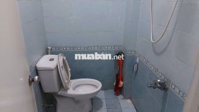 nhà nc chánh hưng gần nhà thờ hải nam phạm hùng tạ quang bửu 