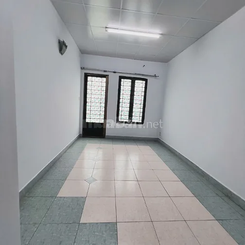 NHÀ CHO THUÊ NGUYÊN CĂN (SÂN VƯỜN TRƯỚC/SAU)