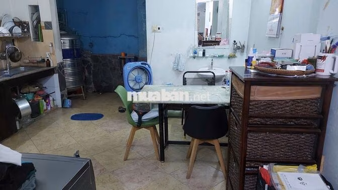 nhà nc chánh hưng gần nhà thờ hải nam phạm hùng tạ quang bửu 
