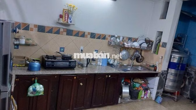 nhà nc chánh hưng gần nhà thờ hải nam phạm hùng tạ quang bửu 