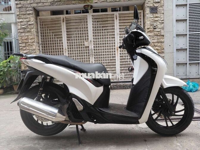 Honda SH 150i 2016 Trắng 36.000km lên áo Ý