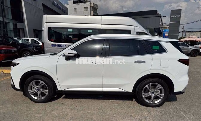 Ford Territory Titanium 2025 Trắng 13.000km