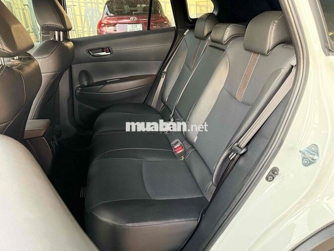 Toyota Corolla Cross 1.8V 2025 siêu lướt 1500km