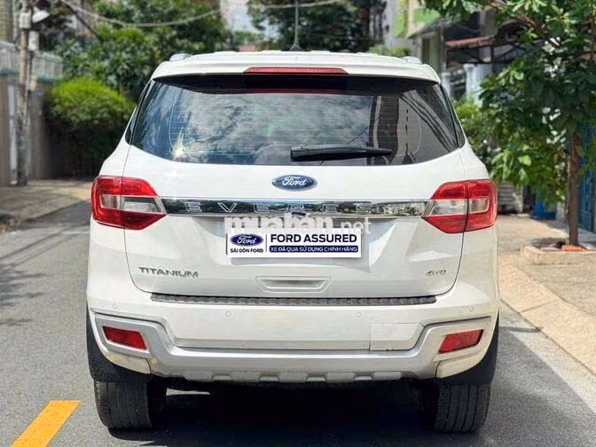 Ford Everest Titanium 4x4 2019 Trắng 54.000 km