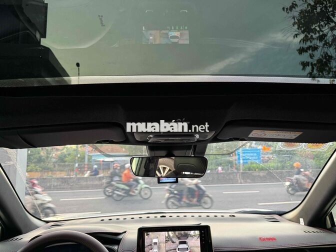 Toyota Corolla Cross 1.8V 2025 siêu lướt 1500km