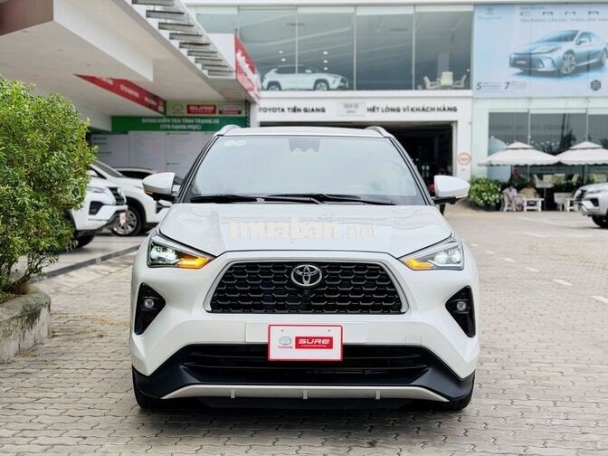 Toyota Yaris Cross 2025 Trắng 24.000 km