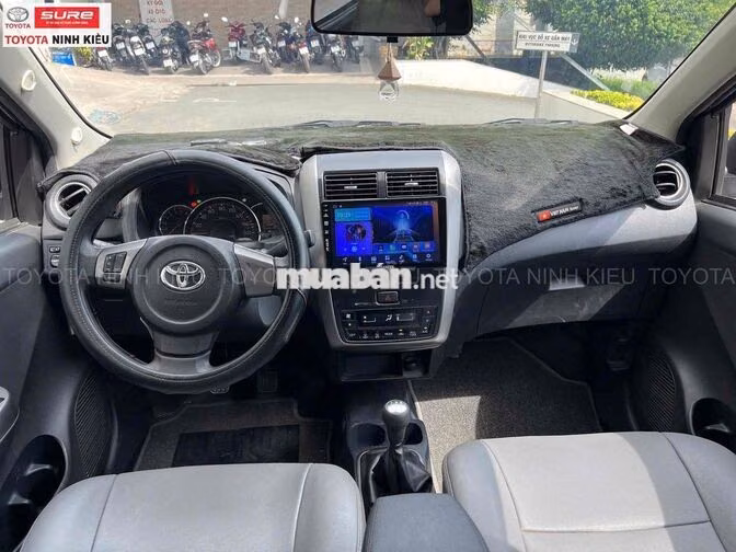 Toyota Wigo 1.2MT 2020 Bạc 53.000 km