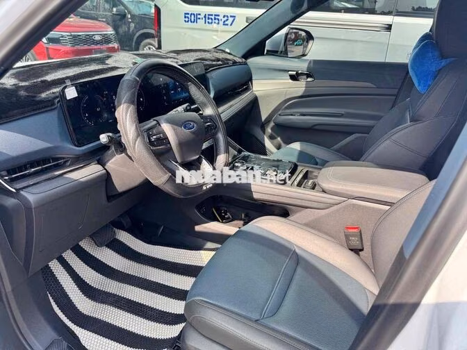 Ford Territory Titanium 2025 Trắng 13.000km