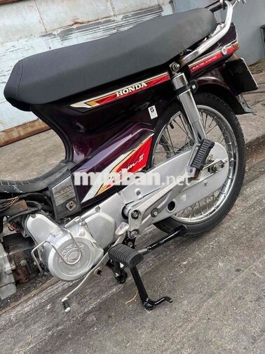 Honda Dream Thái BSTP