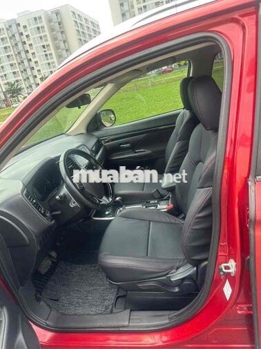 Mitsubishi Outlander CVT STD 2022 Đỏ 7 chỗ
