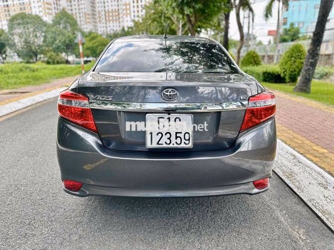 Toyota Vios 2017 Số sàn Xám 5 chỗ