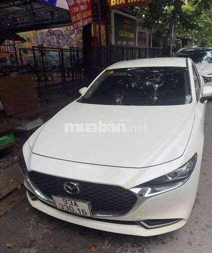 Mazda 3 bản luxury 2022 ,99ngàn ( ko bán lái )