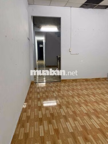 Nhà 4m x 40m , có lầu , hẻm xe hơi , gần chợ Phú Lạc , ĐT ***