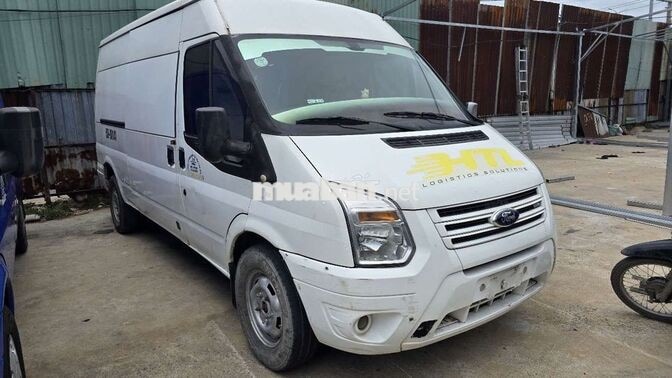 Ford Transit Van 2013 Trắng