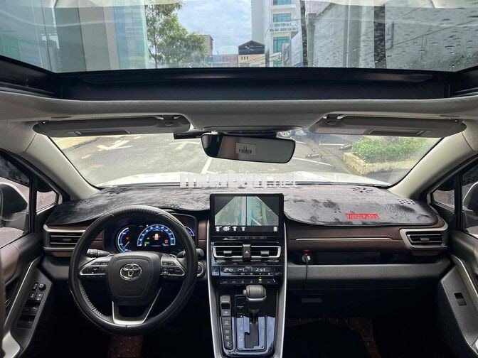 Toyota Innova Cross HEV 2024 Trắng Hybrid