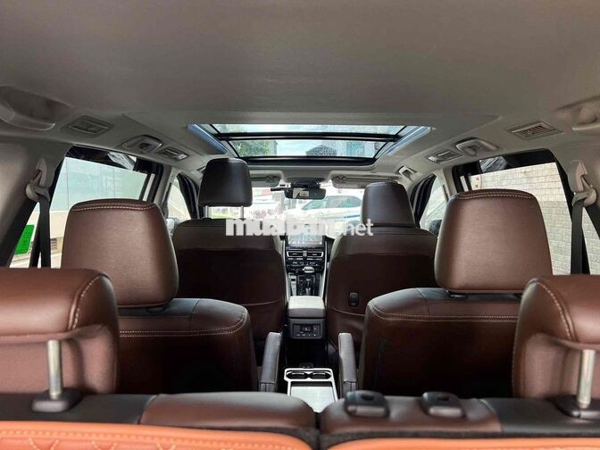 INNOVA CROSS HYBRID 2024-SIÊU LƯỚT ODO 11k